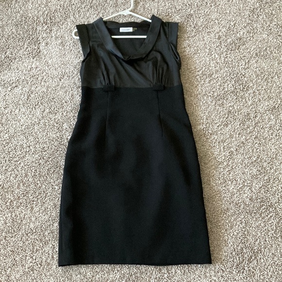 Classy little black dress - Picture 1 of 8